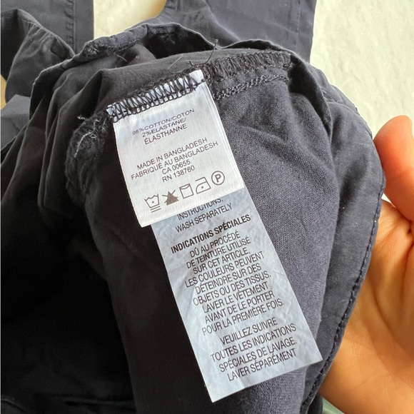 Reitmans Navy Blue Capris - Picture 8 of 8